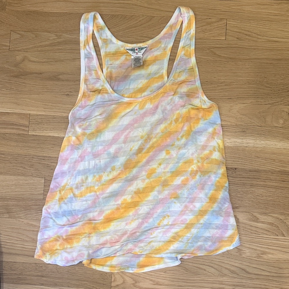 Hard tail tie dye top